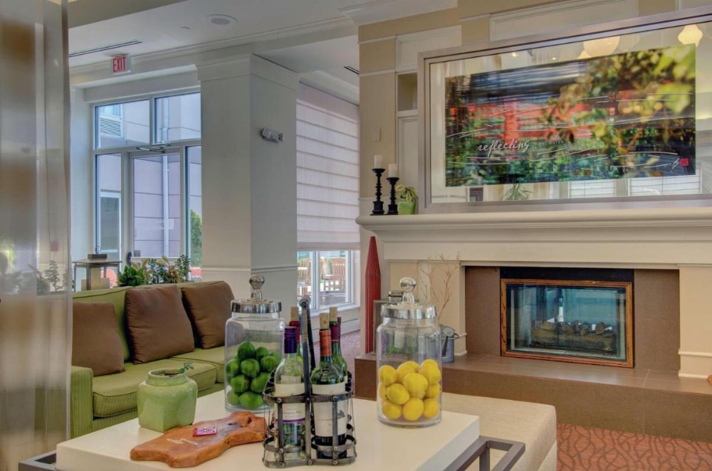 Hilton Garden Inn Norwalk Image 10