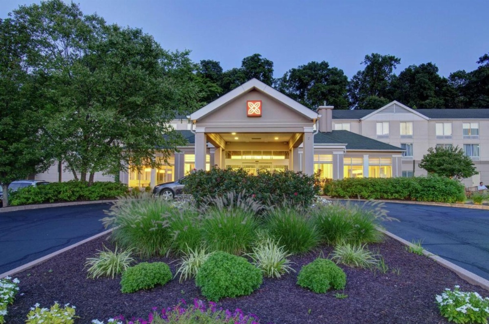 Hilton Garden Inn Norwalk Image 19