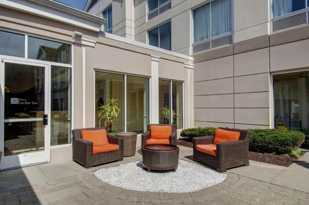 Hilton Garden Inn Norwalk Image 24