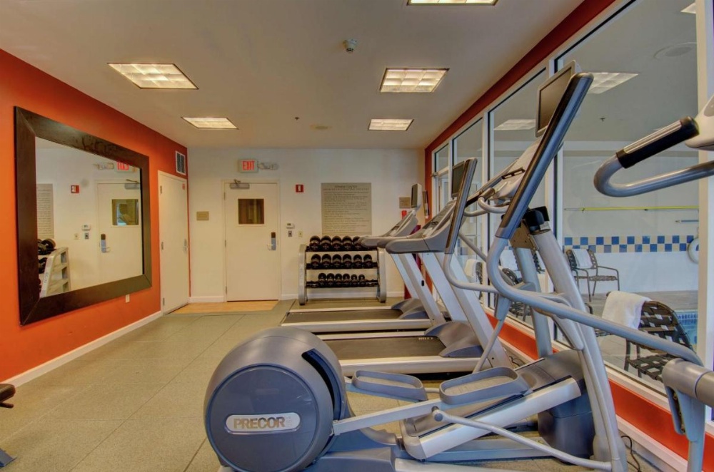 Hilton Garden Inn Norwalk Image 35