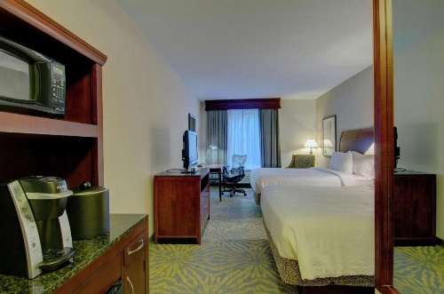 Hilton Garden Inn Norwalk image 50