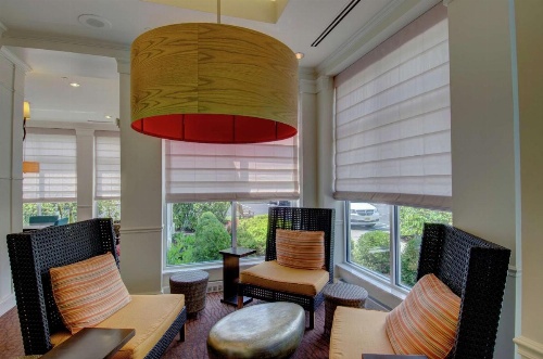 Hilton Garden Inn Norwalk image 7